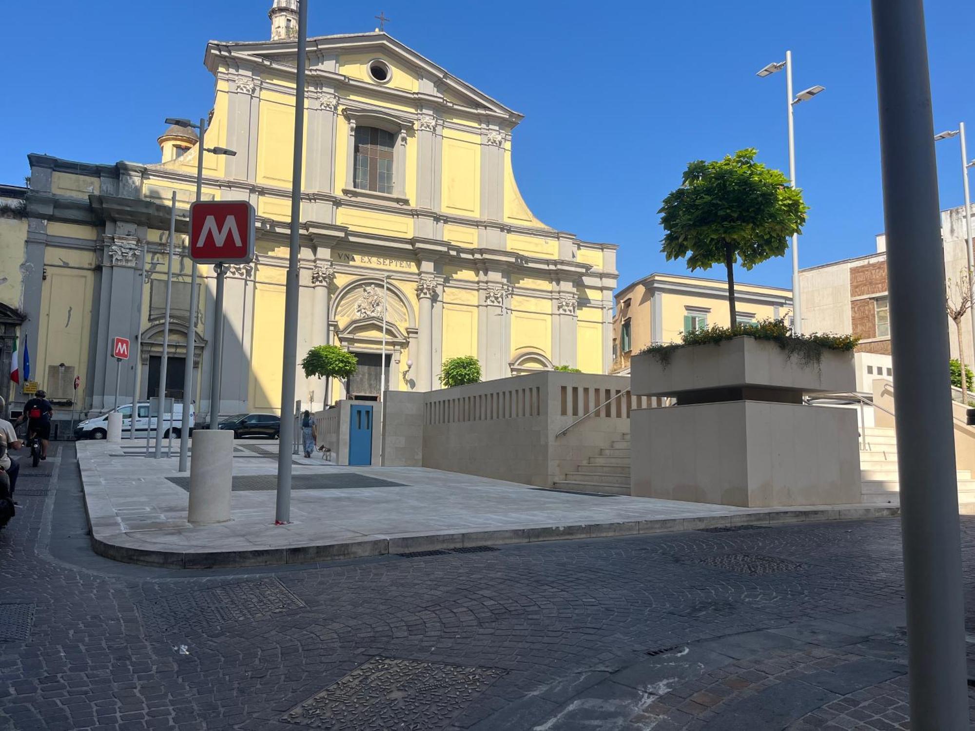 Casetta Piazza Plebiscito Наполи Екстериор снимка